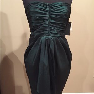 Bloomingdales Aqua Brand Emerald formal dress sz10